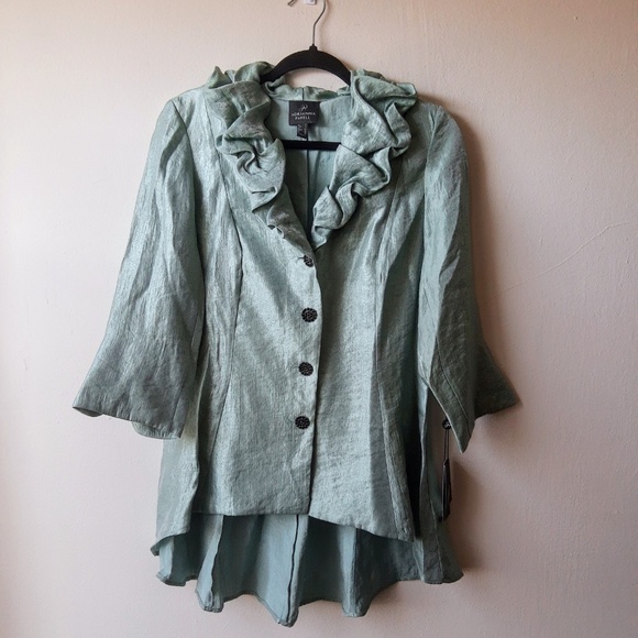 Adrianna Papell Tops - Adrianna Papell Formal Top size 8